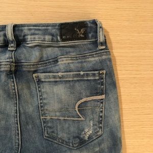 BOGO | AEO Distressed Skinny Jeans